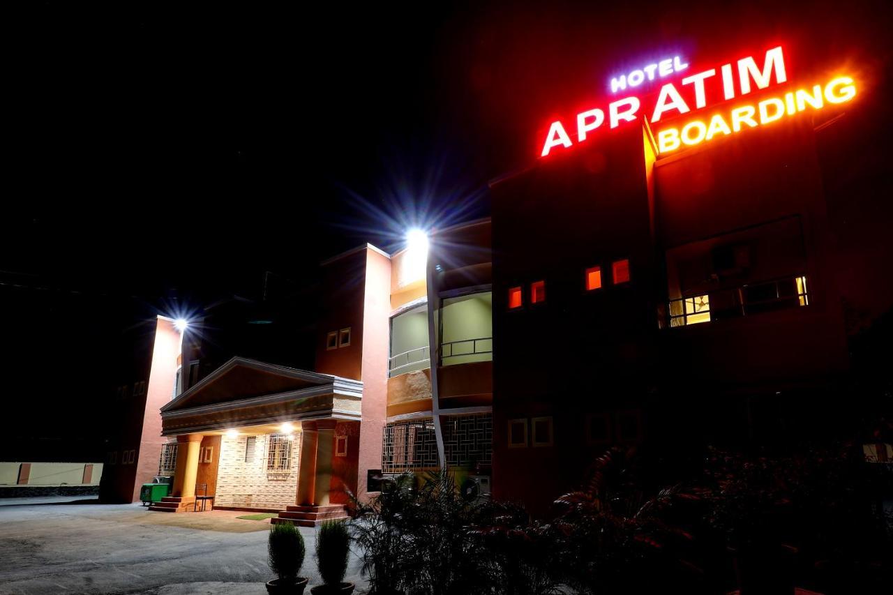 Hotel Apratim Lodging & Boarding Ulhāsnagar Zewnętrze zdjęcie